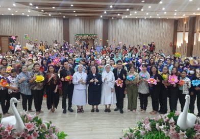 อบรมปฐมวัยเรื่อง “การพัฒนาสื่อการจัดประสบการณ์และสื่อเทคโนโลยี เพื่อพัฒนาครูระดับปฐมวัย” วันที่ 26 สิงหาคม 2566 ณ โรงเรียนวัฒนานุศาสน์
